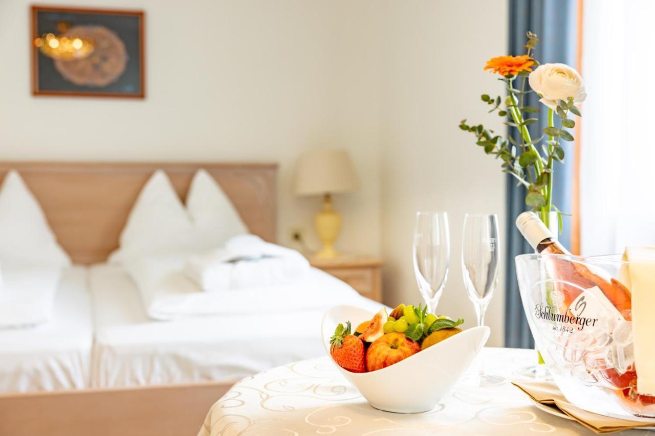 Hotel-Restaurant Minichmayr Steyr Bagian luar foto