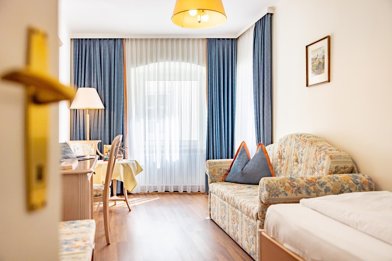 Hotel-Restaurant Minichmayr Steyr Bagian luar foto