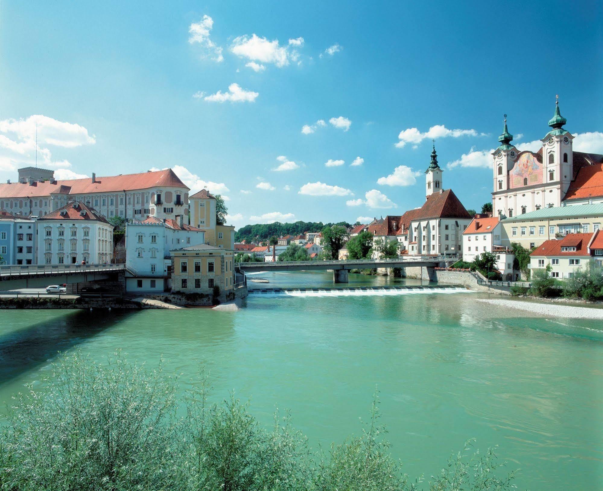 Hotel-Restaurant Minichmayr Steyr Bagian luar foto