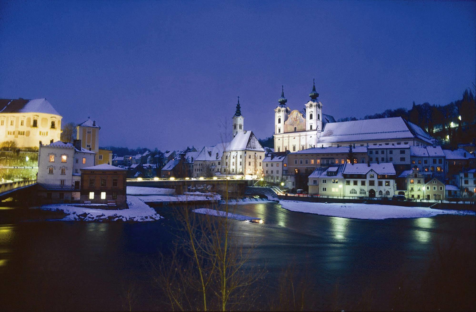 Hotel-Restaurant Minichmayr Steyr Bagian luar foto