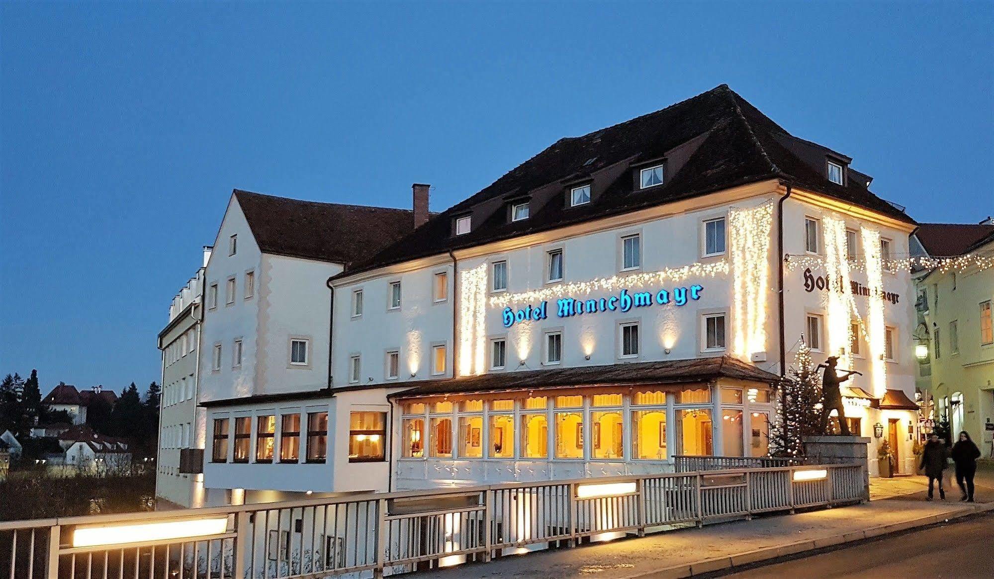 Hotel-Restaurant Minichmayr Steyr Bagian luar foto