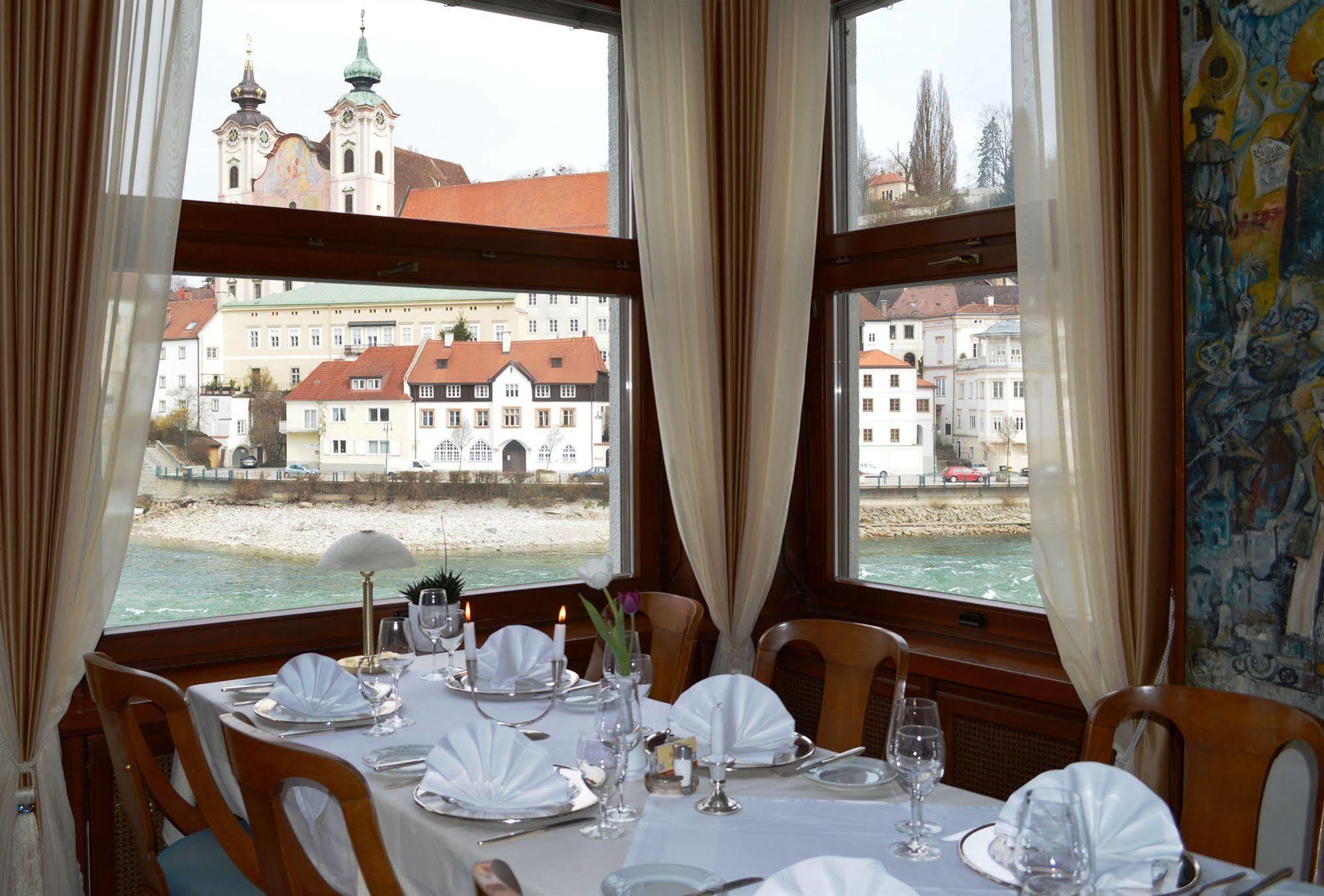 Hotel-Restaurant Minichmayr Steyr Bagian luar foto