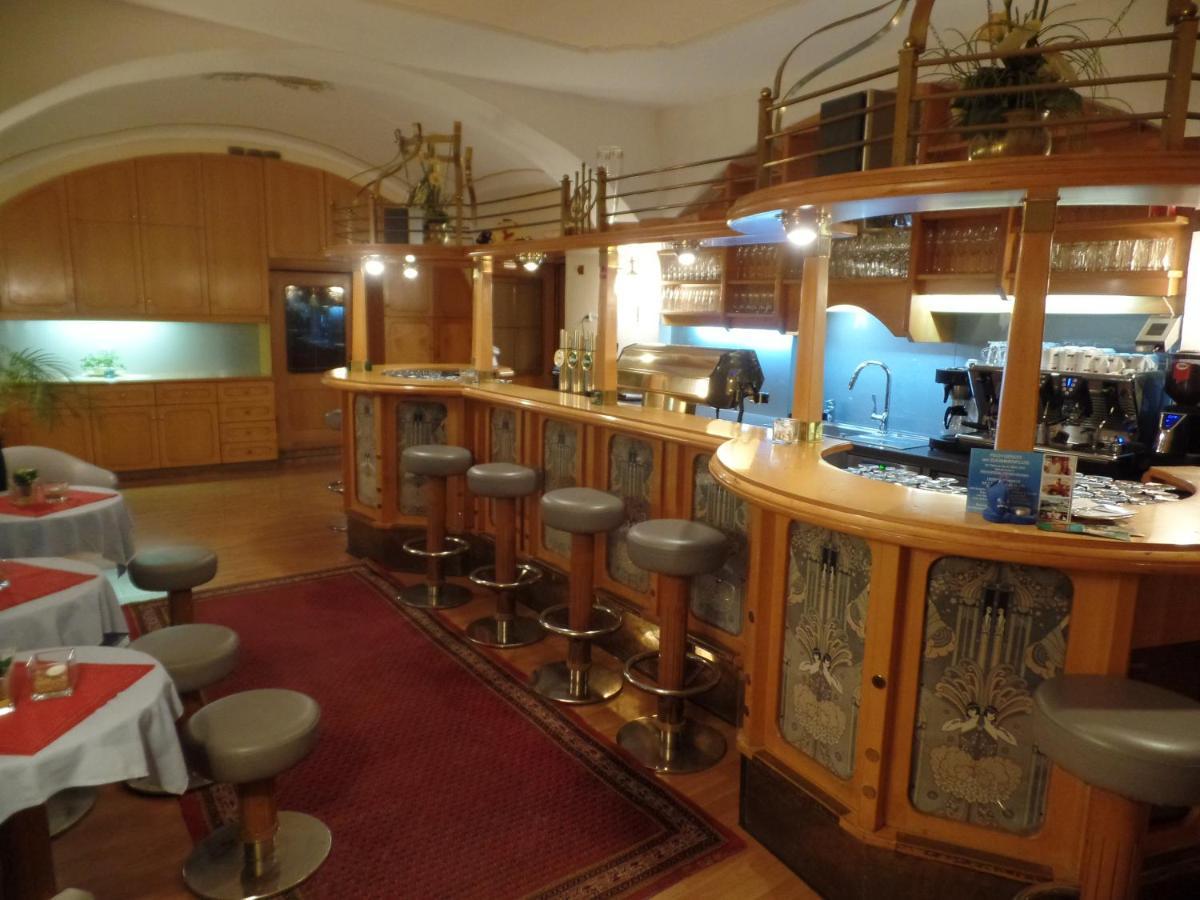 Hotel-Restaurant Minichmayr Steyr Bagian luar foto